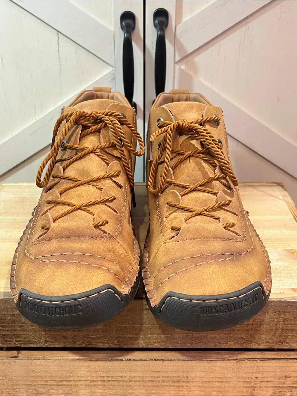 Alcubieree comfortable tan